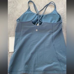 Lululemon free to be tank *nulu